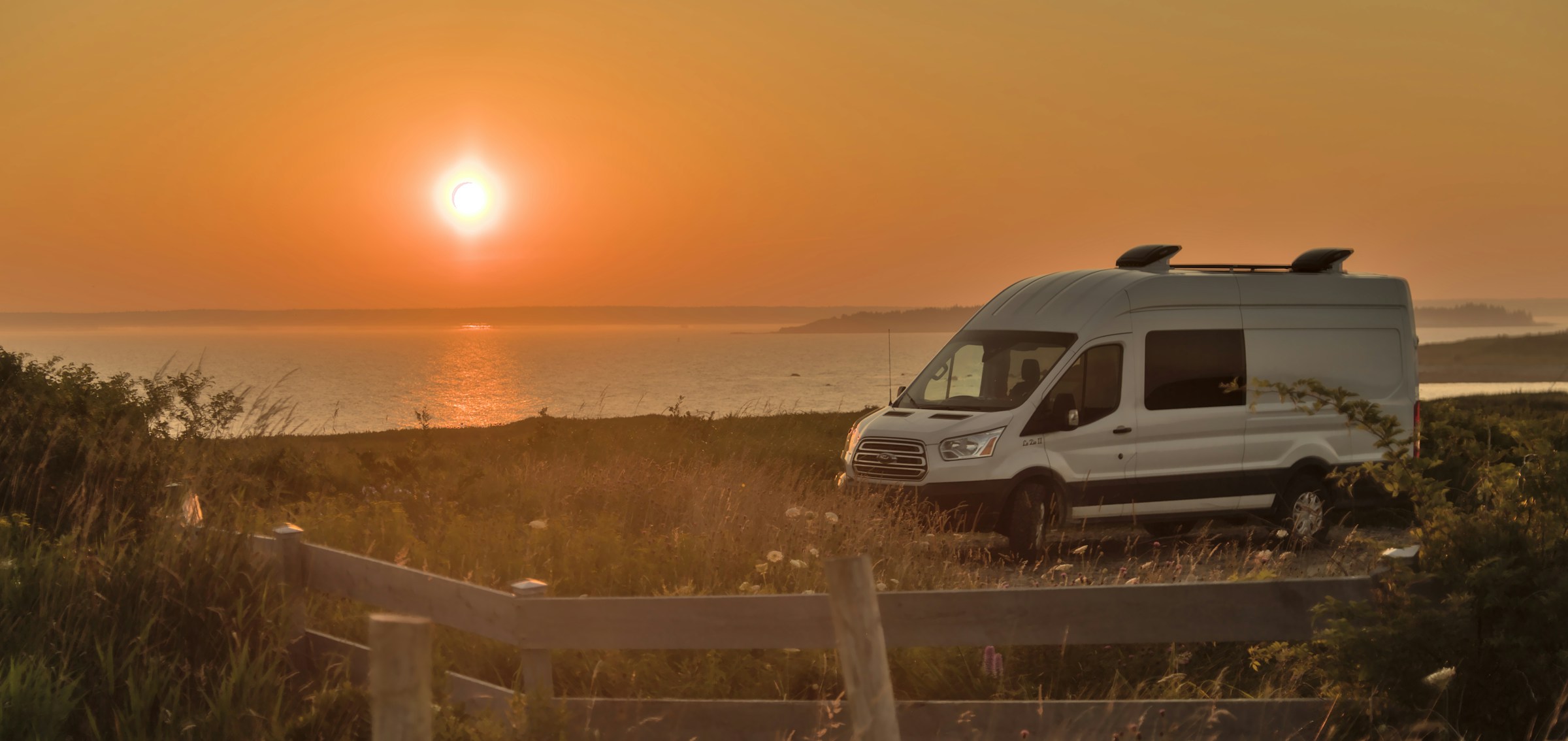 Ford Transit 16 chỗ có tài xế